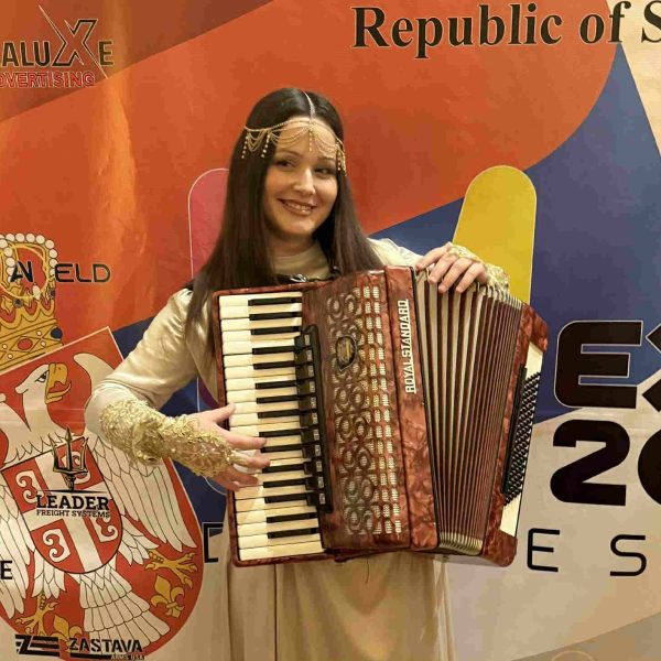 KAD HARMONIKA SVIRA SRPSKU I AMERIČKU HIMNU: Svečano u Čikagu, Srbima Sretenje čestitali državni sekretari, gradonačelnici, ministri! (VIDEO, FOTO GALERIJA)