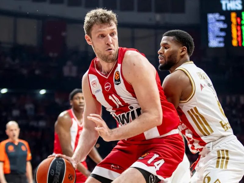 ZVEZDA PROPUSTILA VELIKU ŠANSU: Crveno-beli izgubili od Olimpijakosa u Pireju posle neizvesne završnice! (VIDEO)