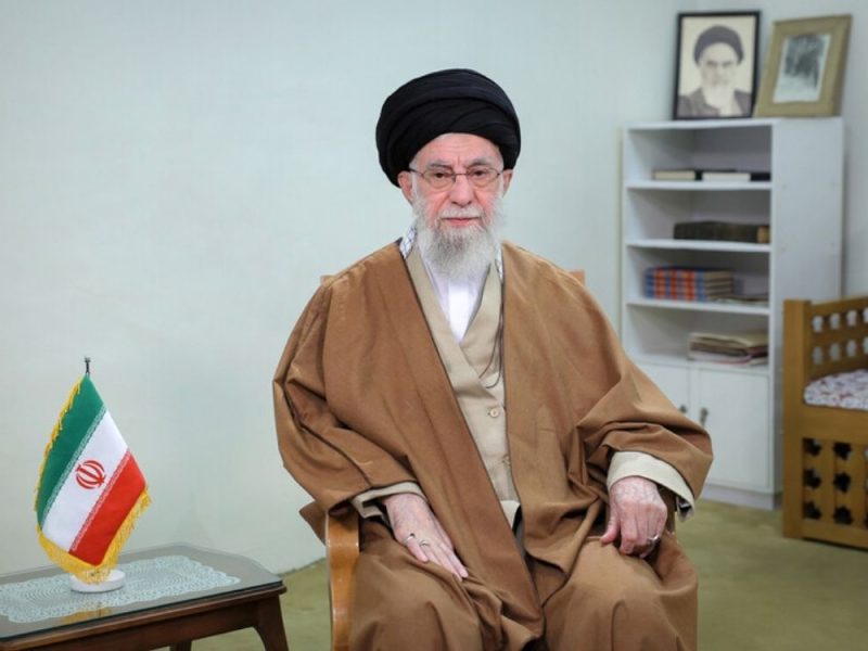 „UBIJATI KOLIKO GOD JE POTREBNO“: Procurila tajna naređenja Hamneija za gušenje protesta u Iranu!