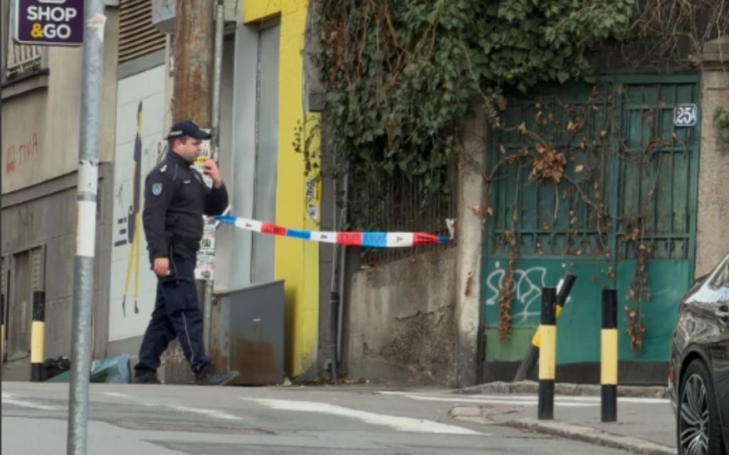 POLICIJA ZATVORILA DEO VRAČARA: Pronađena bomba ispred ugostiteljskog objekta u centru Beograda!