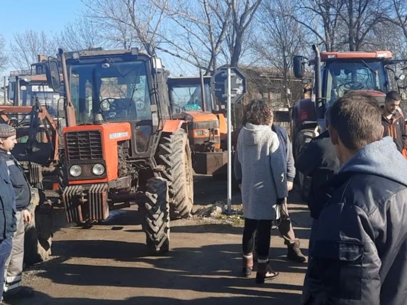 POSLEDNJA OPOMENA ZA VLADU: Mlekari zakazali sastanak sa ministrom, traže stopiranje uvoza ili sledi blokada cele Srbije!