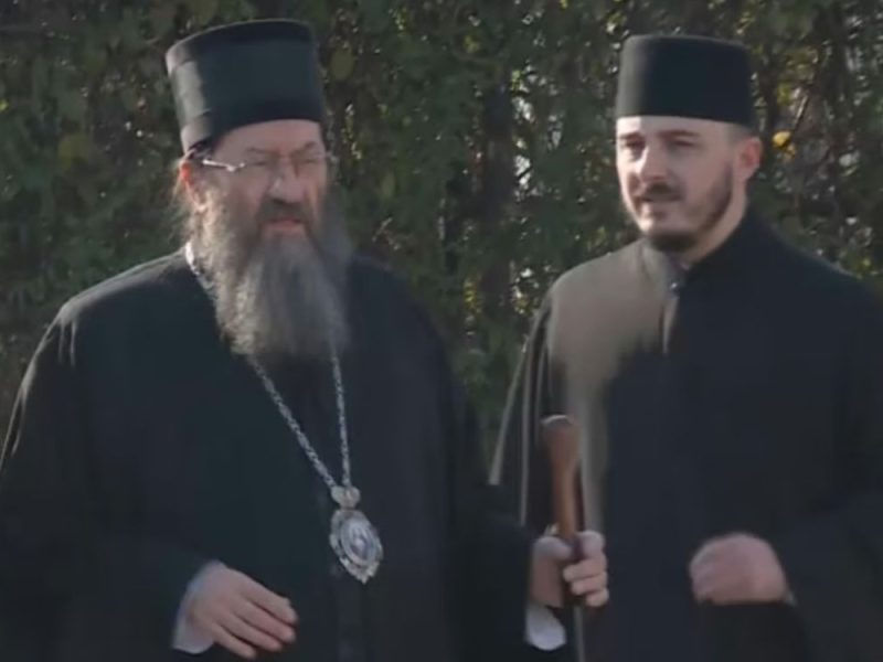 PORFIRIJE I SINOD SMENILI VLADIKU ŽIČKOG: Tvrde da nije zbog podrške studentima, Justina optužuju za finansijske malverzacije! (VIDEO)