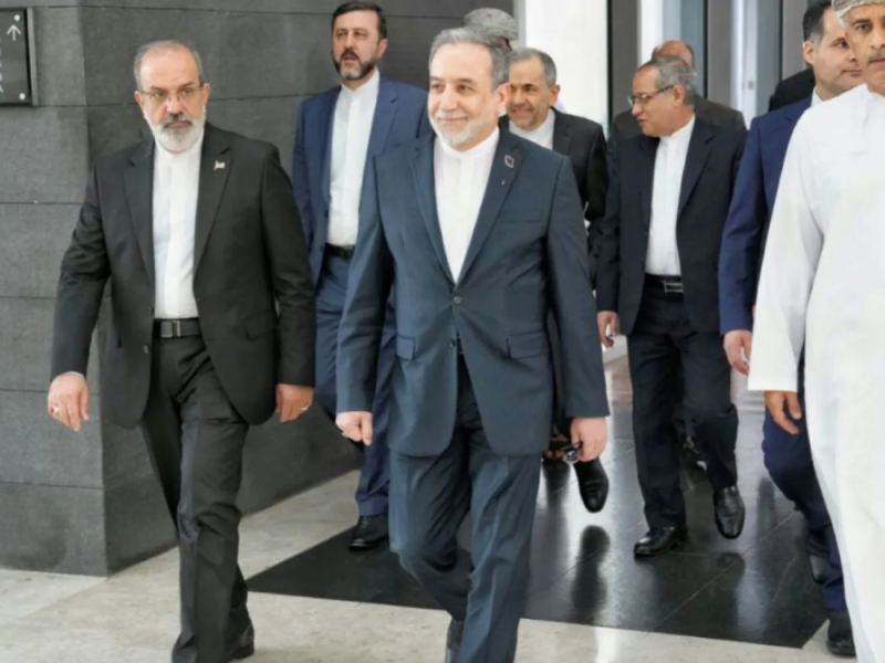 NAPETI PREGOVORI U OMANU: Iran odbio američki zahtev da zaustavi obogaćivanje uranijuma!