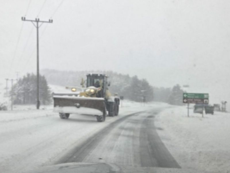 ZABELILA SE SRBIJA: Sneg okovao ove delove zemlje, u pojedinim mestima napadalo i do 20 centimetara! (VIDEO)