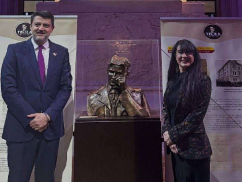 AMERIKA SE POKLONILA TESLI: Generalni konzul Božović prisustvovao svečanost u Filadelfiji povodom 170 godina od rođenja srpskog genija! (GALERIJA FOTOGRAFIJA)