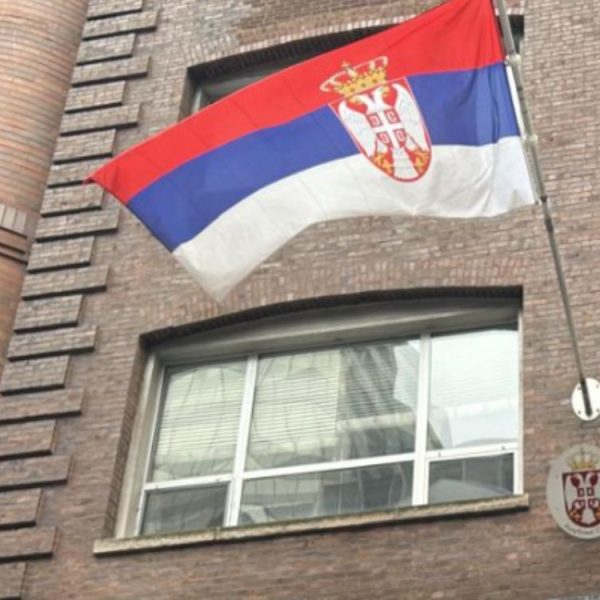 MASONI U ČIKAGU REKLI “NE” KOSOVU: Srpska masonska loža se izborila da kosovska ne dobije priznanje!