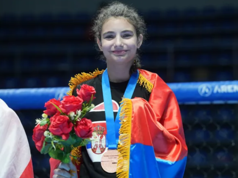 SVAKA ČAST, UNA! Najmlađa reprezentativka osvojila bronzu na Evropskom prvenstvu u MMA! (VIDEO)