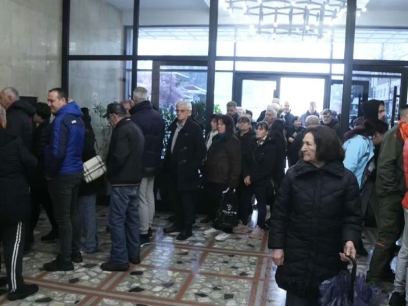 KONAČNI REZULTATI IZBORA U LUČANIMA: SNS osvojio 23, a opozicioni „Jedan tim“ 12 mandata, ostali ispod crte!