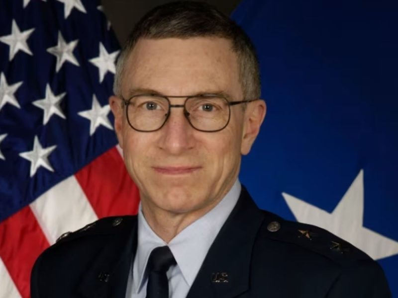 ČUVAO TAJNE O NLO I SVEMIRSKIM LASERIMA: Misteriozni nestanak generala koji je vodio najosetljivije programe Pentagona!