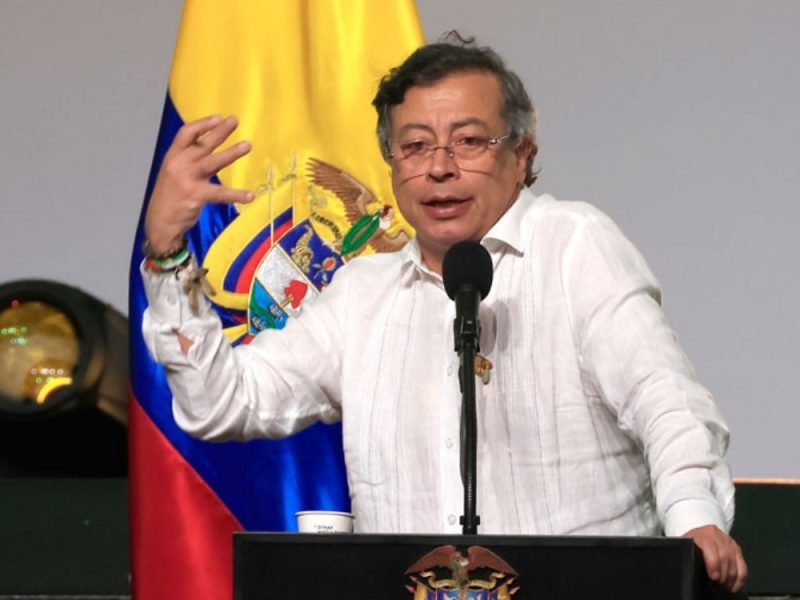 NOVI RAT NA POMOLU? Bukti sukob na granici Kolumbije i Ekvadora, 27 mrtvih u vazdušnim udarima!