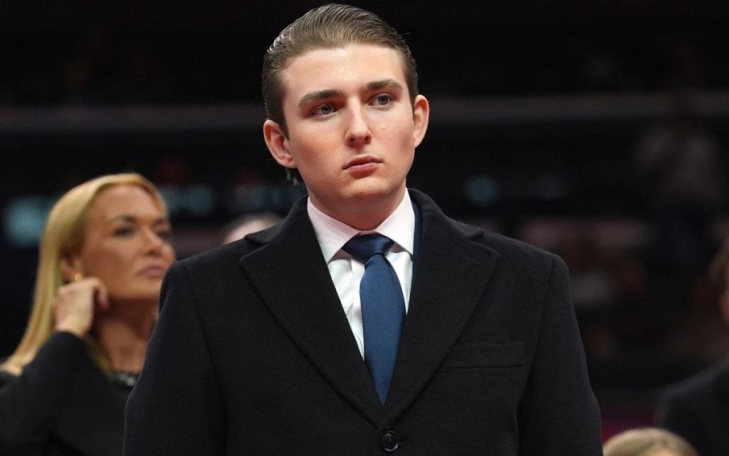 OSUĐEN RUS KOJI JE BRUTALNO PREBIO DEVOJKU JER SE DRUŽILA SA TRAMPOVIM SINOM: Baron svedočio napadu preko video poziva, pa odmah zvao policiju!