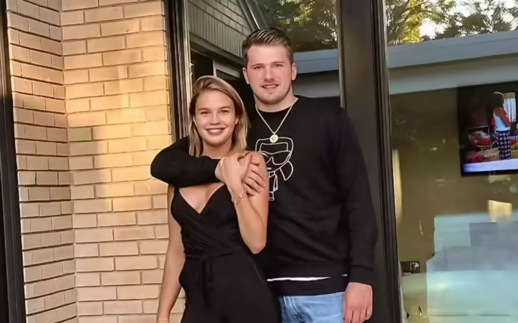 „BORIM SE ZA STARATELJSTVO NAD ĆERKAMA“: Luka Dončić potvrdio kraj ljubavi sa Anamarijom posle 12 godina veze i javno progovorio o porodičnoj drami!