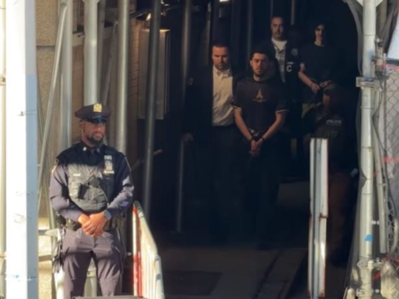 PAO TERORISTIČKI DVOJAC U NJUJORKU: Uhapšeni mladići povezani sa ISIS-om koji su bacili eksploziv ispred rezidencije gradonačelnika! (VIDEO)