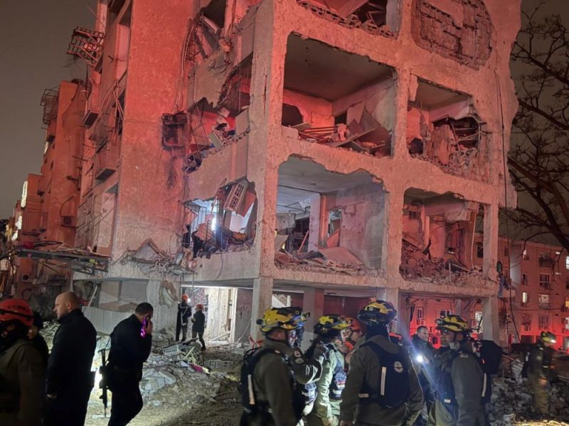 ŽESTOKI UDARI IRANA: Veliki broj povređenih Izraelaca nakon napada balističkim raketama!