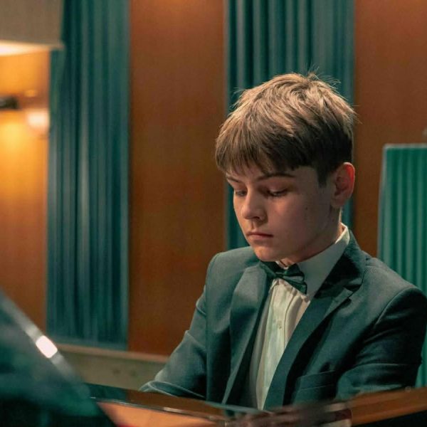 SRBIJA IMA ČUDO OD DETETA! Mihajlo (14) je najtalentovaniji pijanista Evrope! Pozvan je da svira u Karnegi Holu i na Kraljevskoj akademiji u Londonu, ali… (VIDEO)