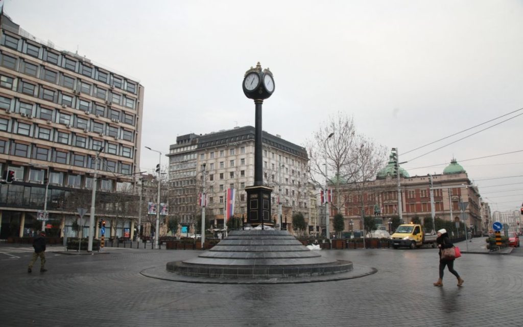 SKINUTE KAZALJKE SA „NOVOG SIMBOLA GRADA“: Beogradski sat na Trgu republike ponovo ne radi! (VIDEO)