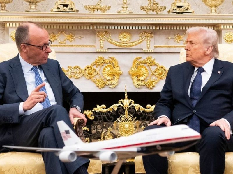 BERLIN KONTRIRA TRAMPU: Nemačka odbacila predlog da NATO učestvuje u deblokadi Ormuskog moreuza!