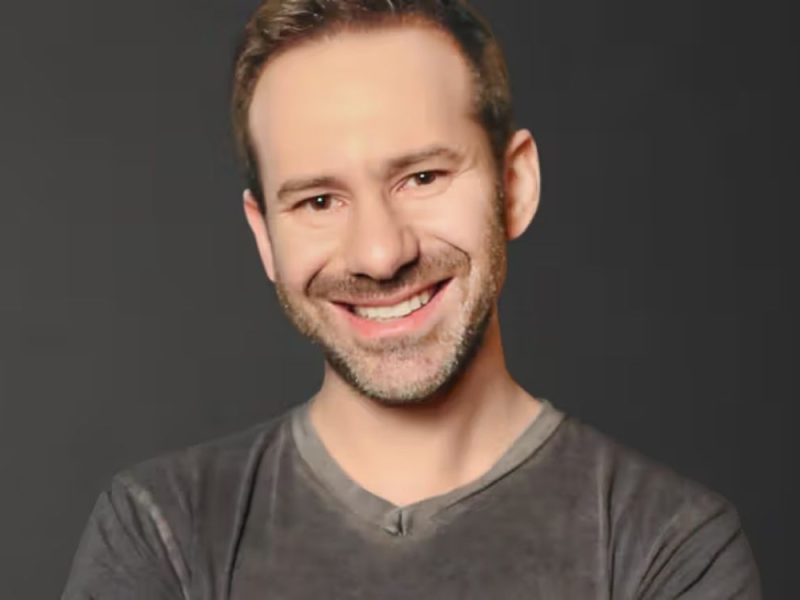 UMRO VLASNIK KONTROVERZNE PLATFORME ONLY FANS: Milijarder preminuo u 43. godini od teške bolesti!