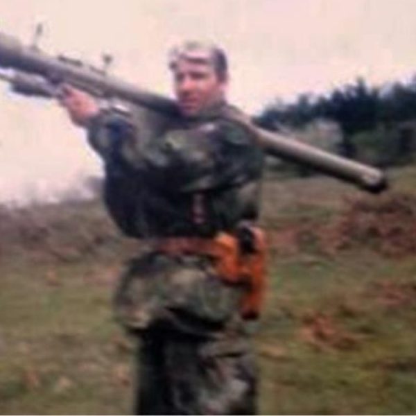 „BRANILI SMO ZEMLJU KAKO SMO ZNALI I UMELI“: Radiša je ispalio dve rakete i oborio dva NATO aviona!