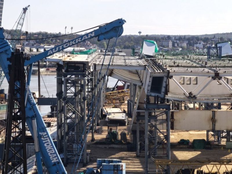 KO JE KRIV ZA SMRT KINESKOG RADNIKA NA GRADILIŠTU? Tužilaštvo otkrilo nove jezive detalje o padu krana kod Brankovog mosta!