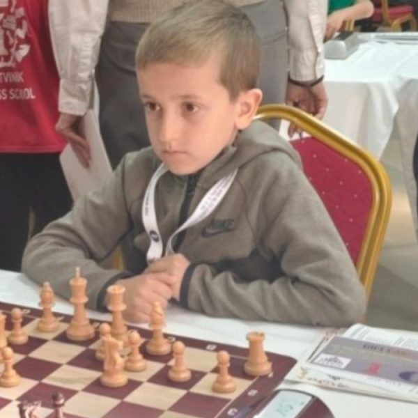 SRBIJA IMA RAZLOG ZA PONOS: Mali Boris osvojio bronzu na Svetskom prvenstvu u šahu! (VIDEO)