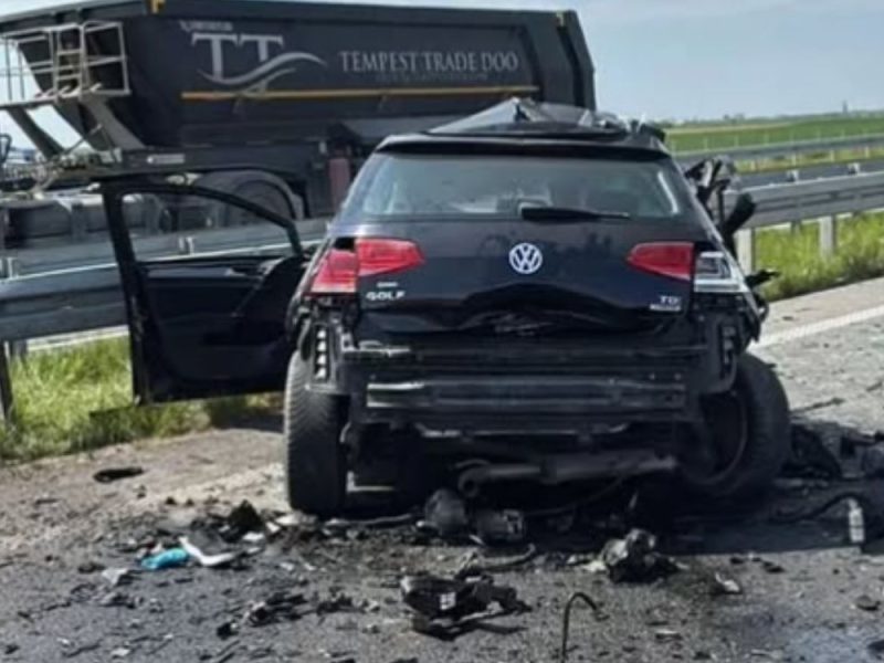 VOZIO U KONTRA SMERU 130 NA SAT: Stravična saobraćajna nesreća kod Šapca, poginule tri osobe! (FOTO)