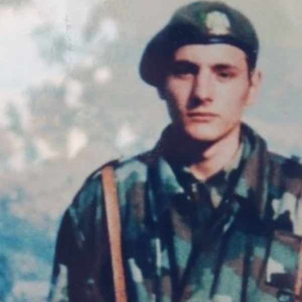 JUNAK KOJI SE NIKADA NIJE VRATIO: Saša je ostavio bolesne roditelje da bi na Košarama branio otadžbinu od neprijatelja!