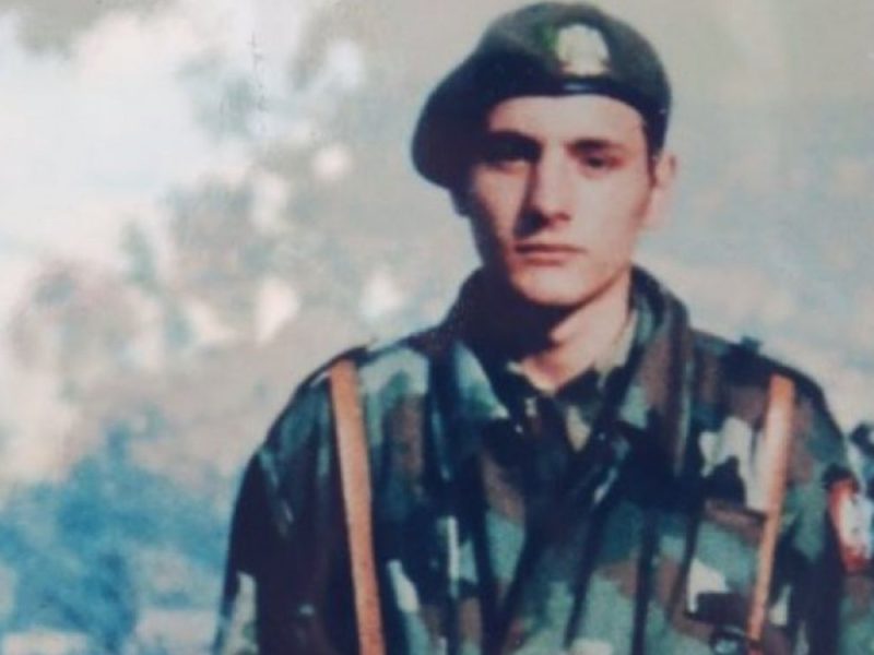 JUNAK KOJI SE NIKADA NIJE VRATIO: Saša je ostavio bolesne roditelje da bi na Košarama branio otadžbinu od neprijatelja!