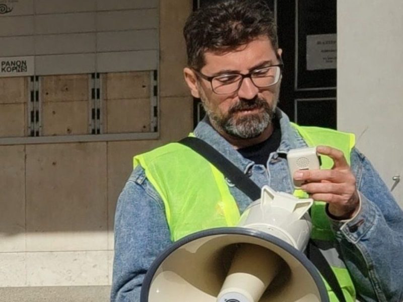 UDAR NA PROFESORA KOJI JE PODRŽAO STUDENTE: Vladimiru Mihiću preti otkaz nakon 24 godine rada na Filozofskom fakultetu!