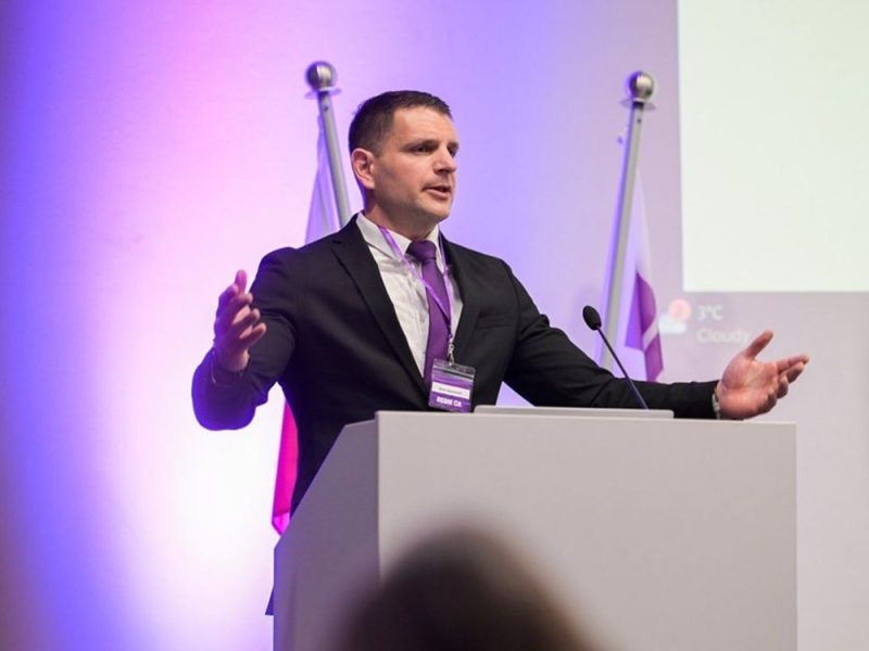 SRBIN NA ČELU SLOVENAČKOG PARLAMENTA: Zoran Stevanović izabran za predsednika Državnog zbora!