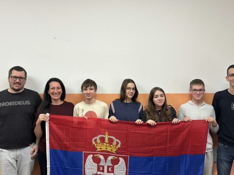 ONI SU BUDUĆNOST SRBIJE: Mladi informatičari iz Srbije osvojili devet medalja na međunarodnom takmičenju!