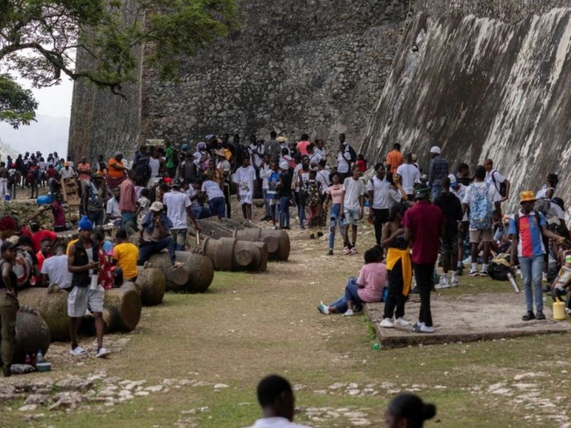 UŽASNE SCENE NA HAITIJU: Najmanje 30 mrtvih u stampedu na čuvenoj tvrđavi!