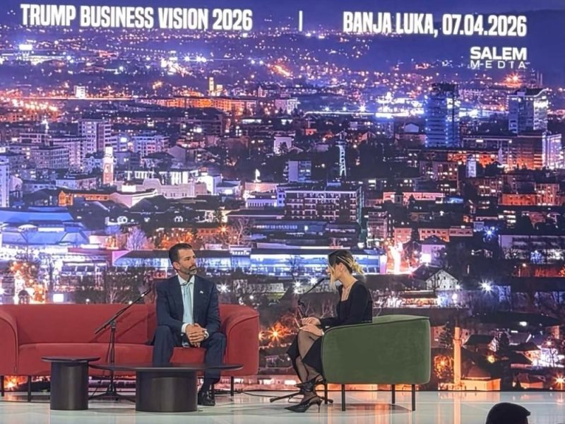 DONALD TRAMP MLAĐI U POSETI BANJALUCI: Sin američkog predsednika gost u Banskom dvoru, jake policijske snage u gradu! (VIDEO)