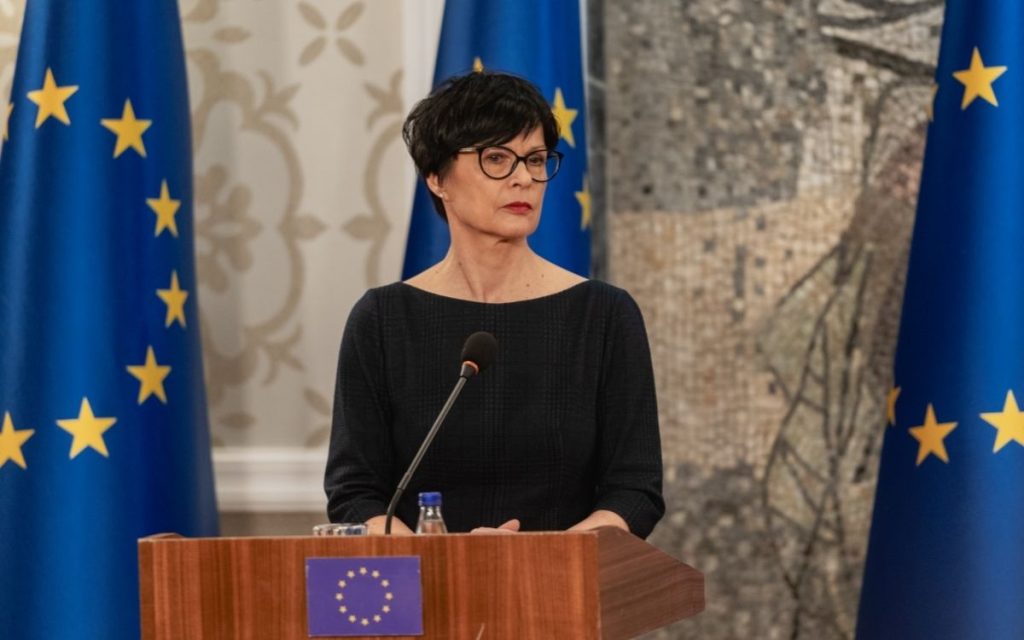 SRBIJA OSTAJE BEZ 1.5 MILIJARDI EVRA? Evropska unija sprema kaznu zbog nazadovanja u demokratiji, slobode medija i veza sa Rusijom!