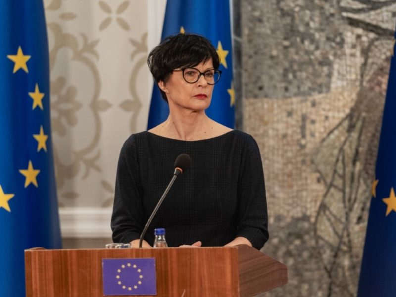 SRBIJA OSTAJE BEZ 1.5 MILIJARDI EVRA? Evropska unija sprema kaznu zbog nazadovanja u demokratiji, slobode medija i veza sa Rusijom!