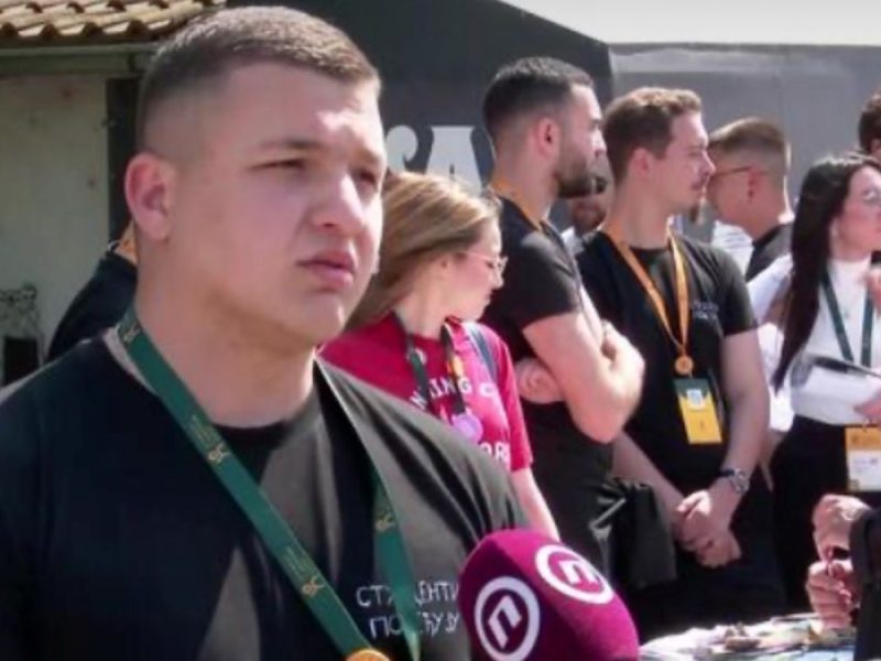 NOVI NAPAD NA STUDENTE: Akademci obilaze sela u Srbiji dok na njih nasrću batinaši, reagovala policija!