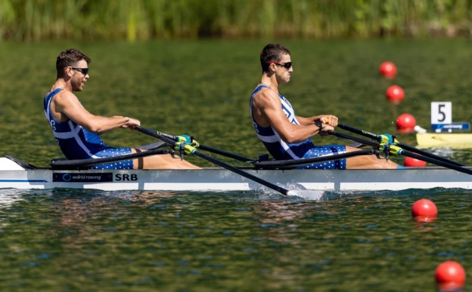 SRPSKI VESLAČI ZABLISTALI NA SVETSKOM KUPU: Mačković i Pimenov osvojili bronzanu medalju!
