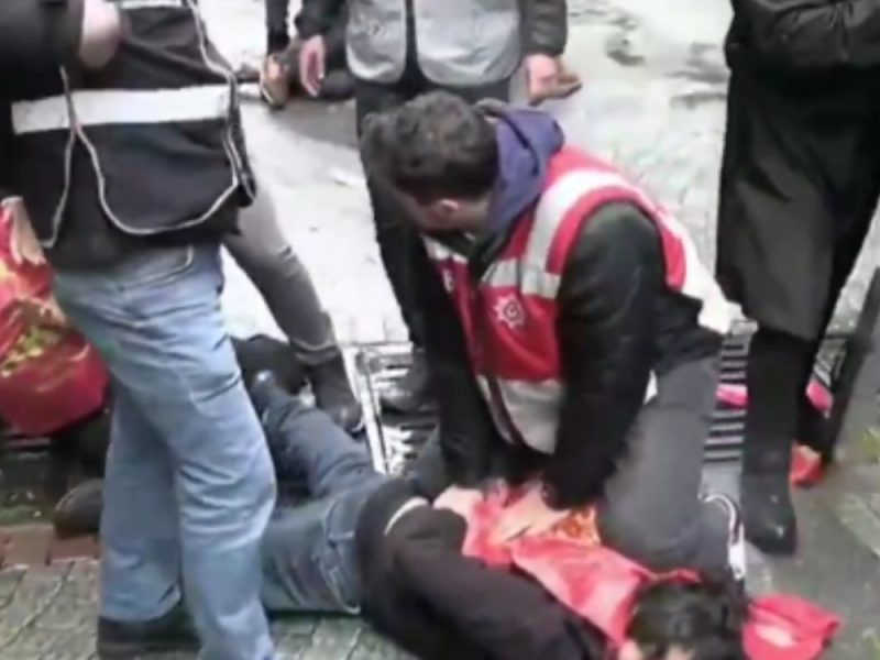 HAOS NA ULICAMA ISTANBULA: Narod protestuje zbog gladi i inflacije, policija odgovorila vodenim topovima i suzavcima! (VIDEO)