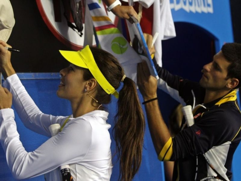 ANA IVANOVIĆ SE POKLONILA ĐOKOVIĆU: Novak je inspiracija za celu Srbiju, može on da uzme još mnogo trofeja!