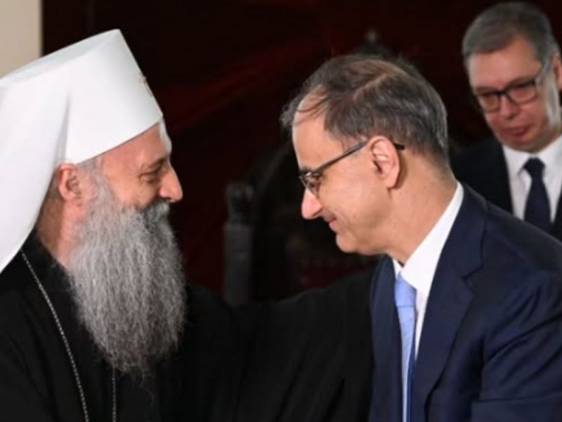 CRKVA DOBIJA SVOJ UNIVERZITET O TROŠKU DRŽAVE: Patrijarh Porfirije i Macut potpisali memorandum, Vučić obećao „svaku pomoć“! (FOTO)