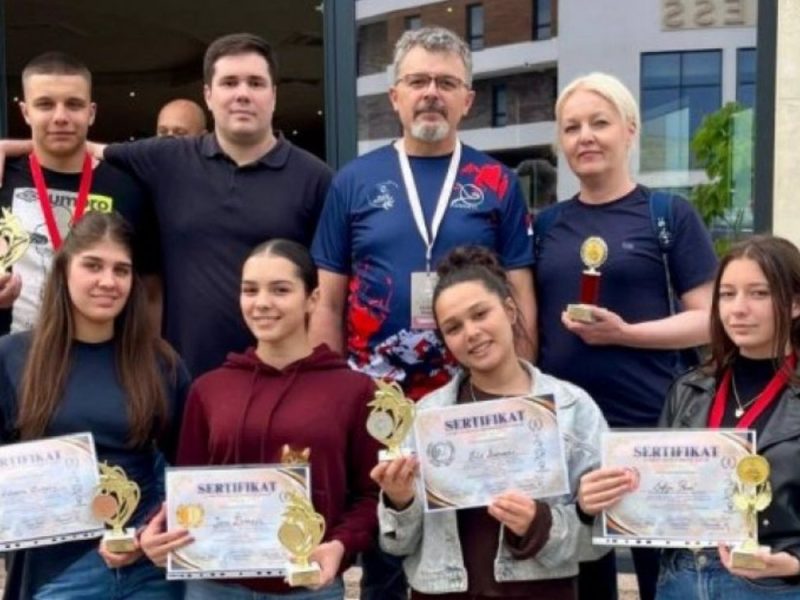 ZLATNE RUKE OSVOJILE PET MEDALJA: Učenici beogradske škole briljirali na međunarodnom takmičenju u masaži!