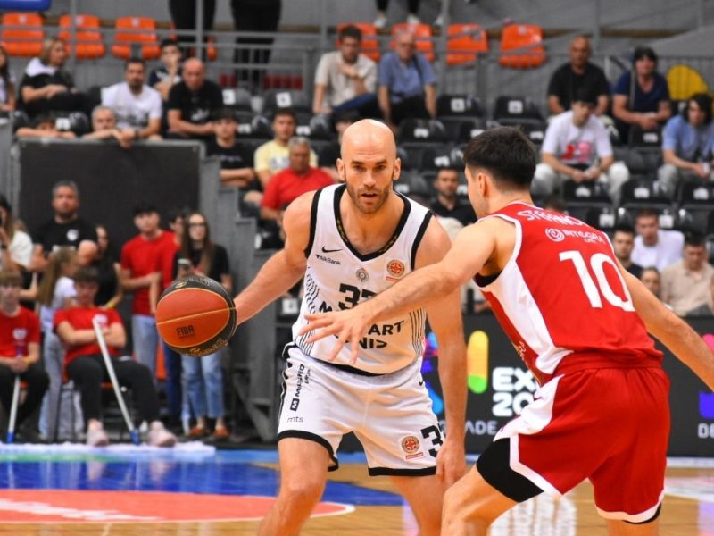 CRNO-BELI NEĆE BRANITI TITULU: FMP pobedio Partizan u polufinalu Košarkaške Lige Srbije! 