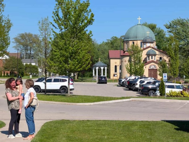SRBI SA DECOM SLAVILI PORODICU I TRADICIJU: Na Nijagarinim vodopadima održan Dan pravoslavne porodice