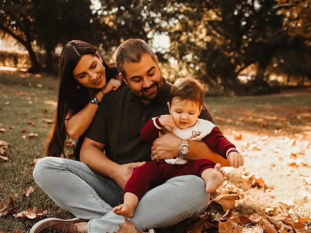 SRBIN TRAGIČNO IZGUBIO ŽIVOT U OKLAHOMI: Dušanovoj supruzi i sinčiću potrebna pomoć da bi ga sahranili u rodnom Užicu!