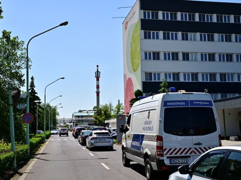 EKSPLOZIJA U FABRICI MOL-A U MAĐARSKOJ: Jedna osoba stradala, više radnika teško povređeno!