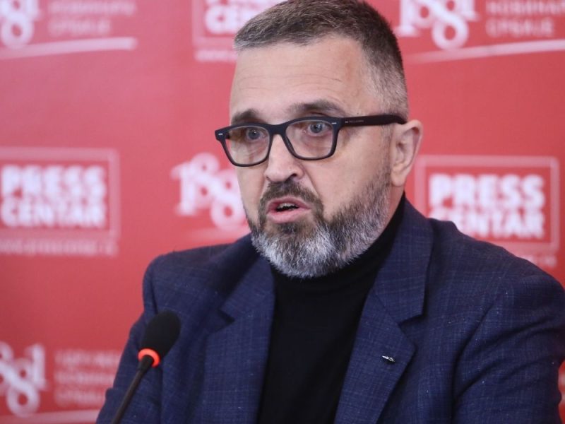 ZBOG GOVORA MRŽNJE: Glavnom uredniku Informera zabranjen ulazak u Crnu Goru!