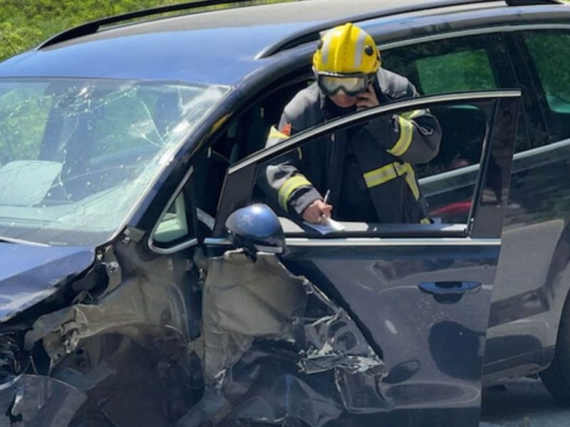 TEŽAK UDES KOD KRALJEVA: Povređeno 6 osoba, među njima i majka sa bebom starom 15 dana!