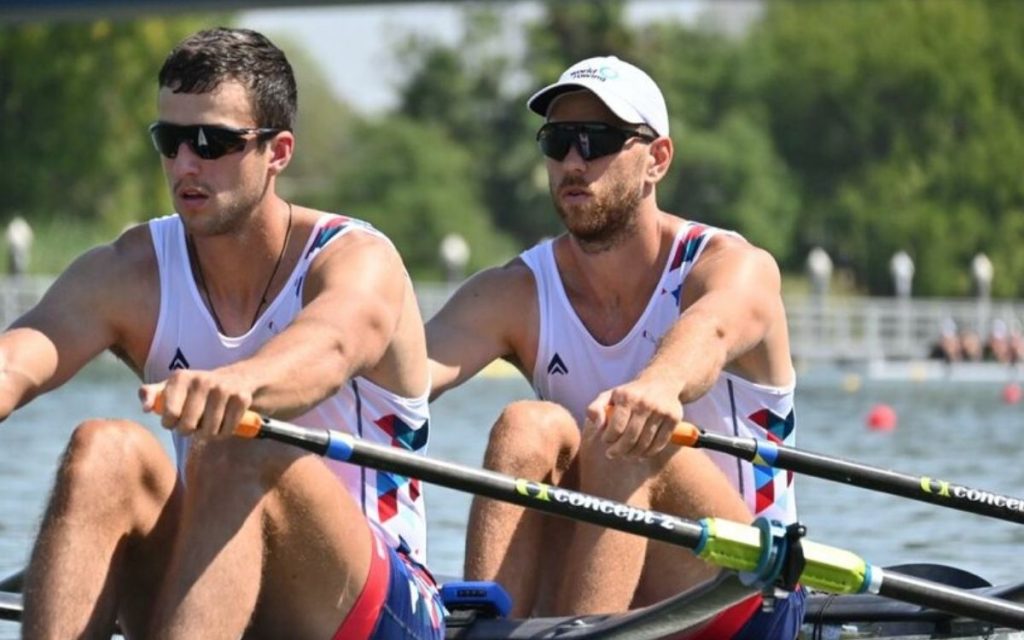 SRBIJA ZASIJALA U ŠANGAJU: Srpski veslači Pimenov i Mačković osvojili 3 zlata i srebro!
