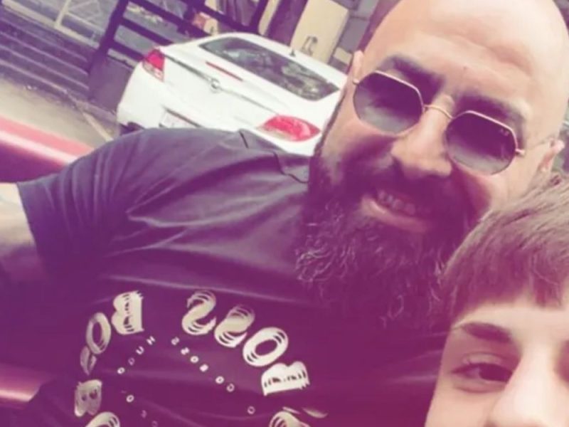 HUMANO SRCE BIVŠEG KOŠARKAŠA ZVEZDE: Odveo na maturu sina muzičara tragično stradalog u požaru u Kočanima! (VIDEO)