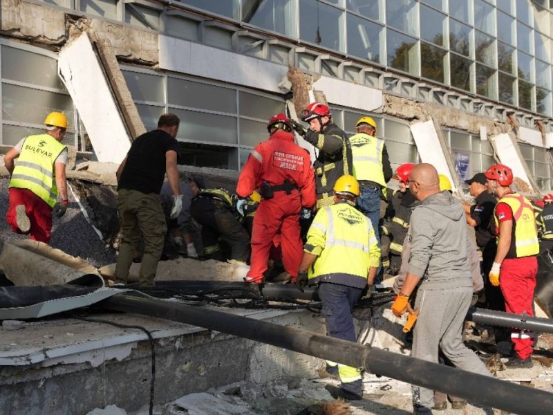 TUŽILAŠTVO OTKRILO NOVE DETALJE O SLUČAJU „NADSTREŠNICA”: Ispitani predstavnici kineskih firmi, ali policija odbija da dostavi ključne dokaze!